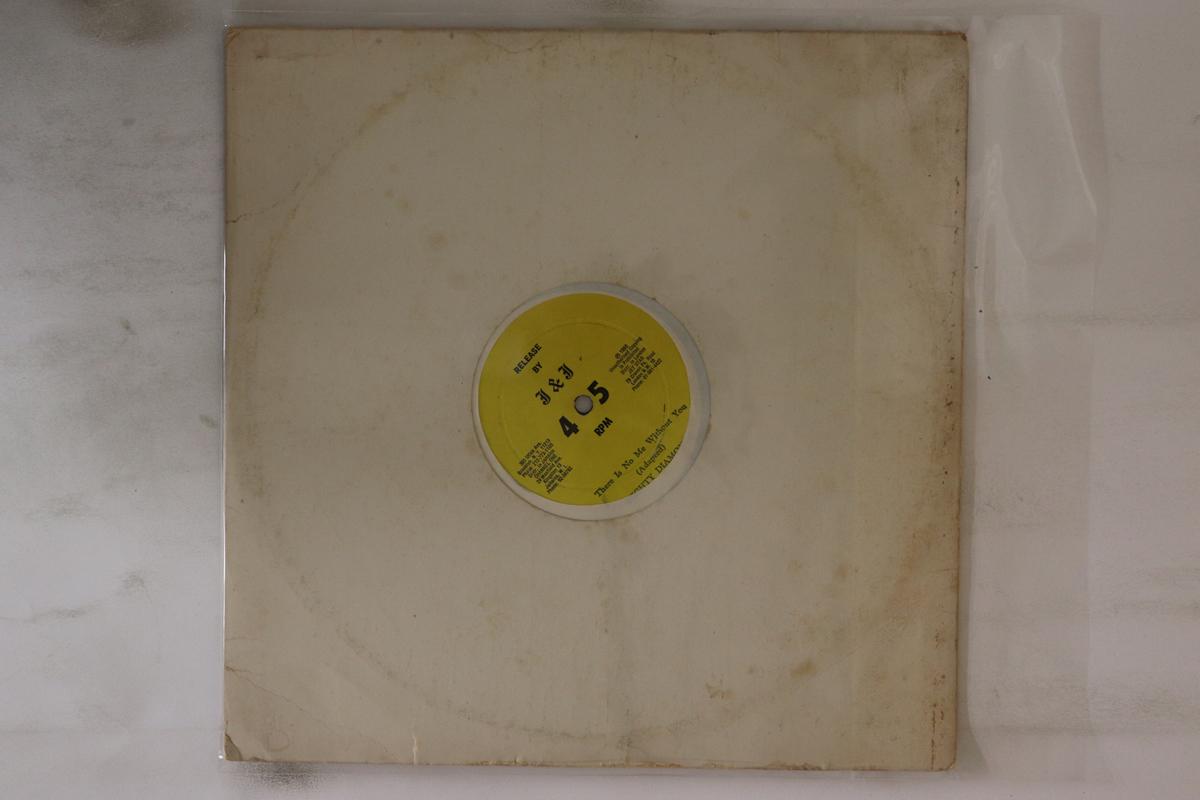 12-дюймовая пластинка MIGHTY DIAMONDS - Plastic World / There Is No Me с EJ004 J&J 1978 US Reggae, Ská & Dub б/у
12-дюймовая пластинка MIGHTY DIAMONDS - Plastic World / There Is No Me с EJ004 J&J 1978 US Reggae, Ská & Dub б/у