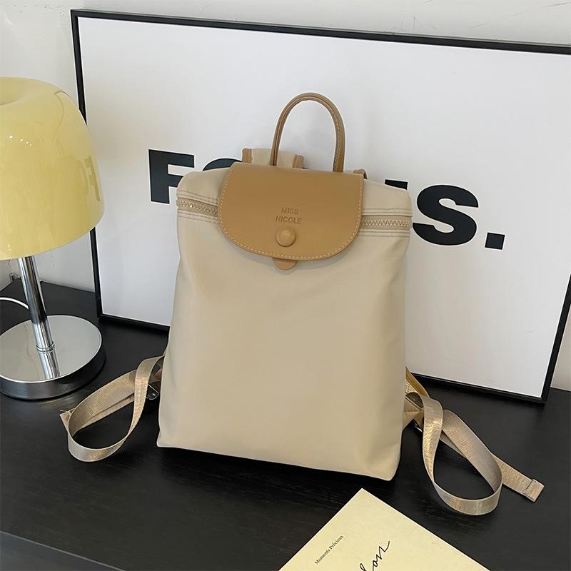 Новый модный складной нейлоновый водонепроницаемый легкий повседневный женский рюкзак рюкзак для женщин путешествия
Новый модный складной нейлоновый водонепроницаемый легкий повседневный женский рюкзак рюкзак для женщин путешествия