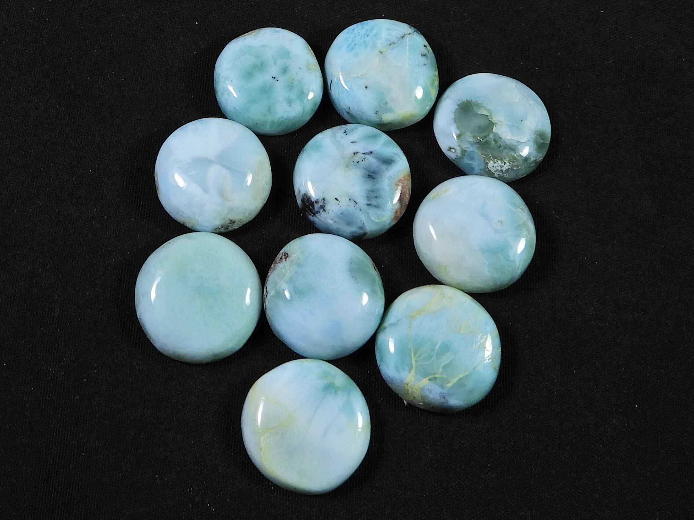 14X14MM Natural Blue Larimar Round Cabochon Loose Gemstone 10Pcs Lot 95 Cts. RQ-1719
14X14MM Natural Blue Larimar Round Cabochon Loose Gemstone 10Pcs Lot 95 Cts. RQ-1719