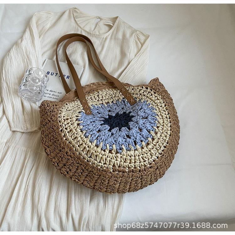 Large-capacity woven straw bag women s 2025 new seaside vacation wind beach bag foreign style underarm shoulder bag tide синій
Large-capacity woven straw bag women s 2025 new seaside vacation wind beach bag foreign style underarm shoulder bag tide синій
