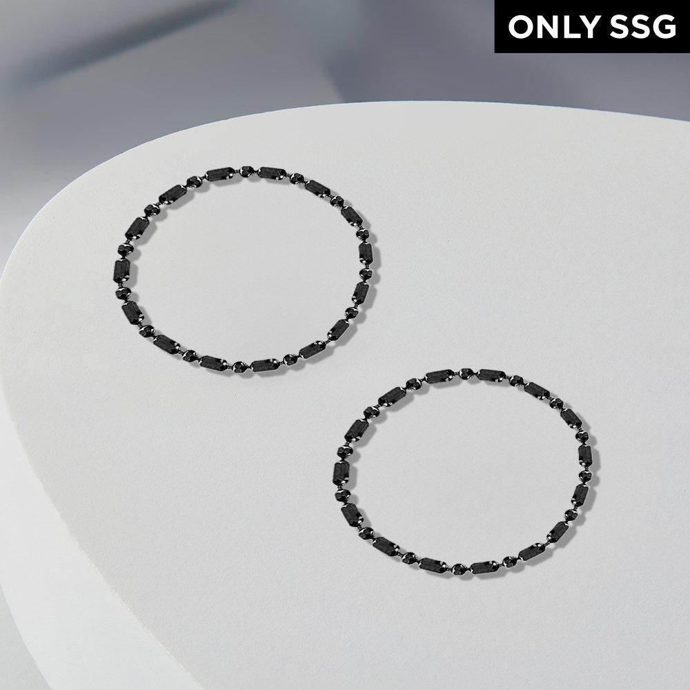 18K Black Sausage Chain Gold Ring 14K black gold / Size: 12
18K Black Sausage Chain Gold Ring 14K black gold / Size: 12