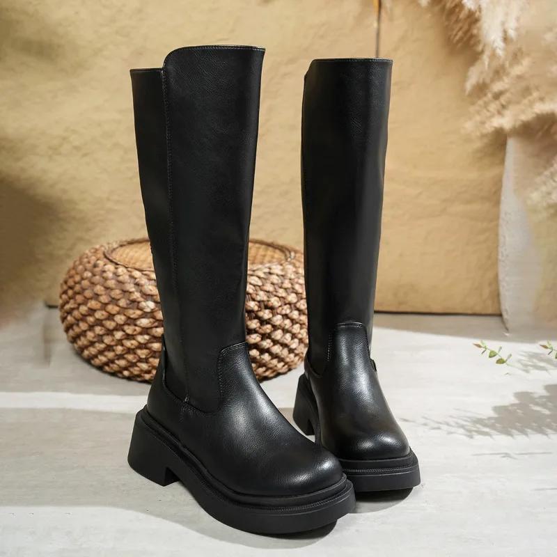 Fashionable Thick-soled Mid-calf Boots for Women Gothic Style Thick-soled Motorcycle Rider Boots Slim Fit Winter Boots 42
Fashionable Thick-soled Mid-calf Boots for Women Gothic Style Thick-soled Motorcycle Rider Boots Slim Fit Winter Boots 42