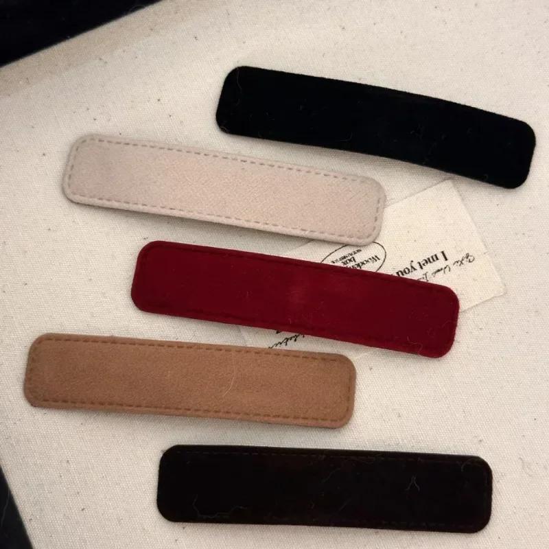 2pc/set Elegant Solid Velvet BB Hair side Clips Hairpin for Girls Women Kids Childs Gift Hair Accessories Party Holiday Ornamen
2pc/set Elegant Solid Velvet BB Hair side Clips Hairpin for Girls Women Kids Childs Gift Hair Accessories Party Holiday Ornamen