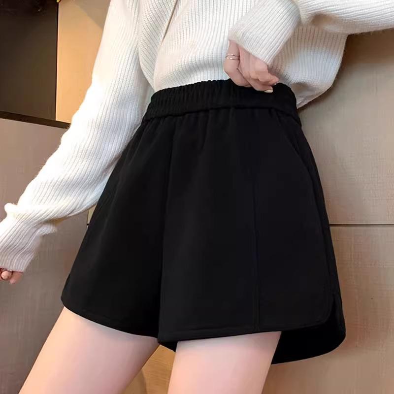 Women s Elastic High Waist Woolen A-Line Casual Shorts, Loose Fit, Autumn/Winter, Black. 3XL кофейный
Women s Elastic High Waist Woolen A-Line Casual Shorts, Loose Fit, Autumn/Winter, Black. 3XL кофейный