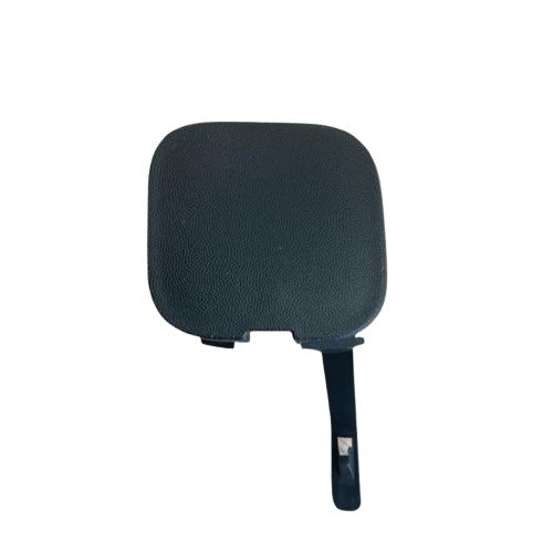 Front Bumper Towing Cap With Hook Hole For Renault Megane Mk2 2002-2008 OEM 8200115121
Front Bumper Towing Cap With Hook Hole For Renault Megane Mk2 2002-2008 OEM 8200115121