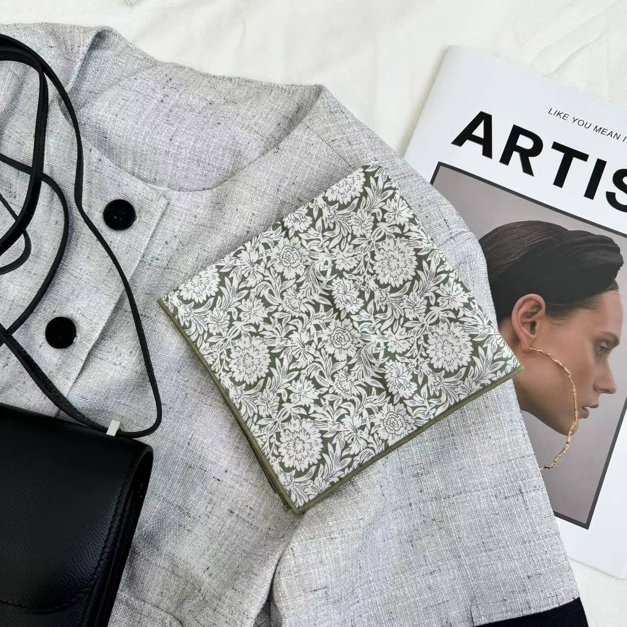 58 Cotton And Linen Small Square Scarf Silk Scarf Women S Spring And Autumn Korean Literary And Versatile Fashion Temperament Scarf Single-Sided 58-58
58 Cotton And Linen Small Square Scarf Silk Scarf Women S Spring And Autumn Korean Literary And Versatile Fashion Temperament Scarf Single-Sided 58-58