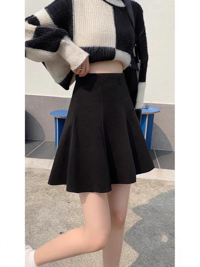 Women s Pleated Wool A-line High Waist Skirt - Plus Size, Pear Shape, Slimming, Hip-covering, Short - Perfect for Autumn & Winter XL
Women s Pleated Wool A-line High Waist Skirt - Plus Size, Pear Shape, Slimming, Hip-covering, Short - Perfect for Autumn & Winter XL