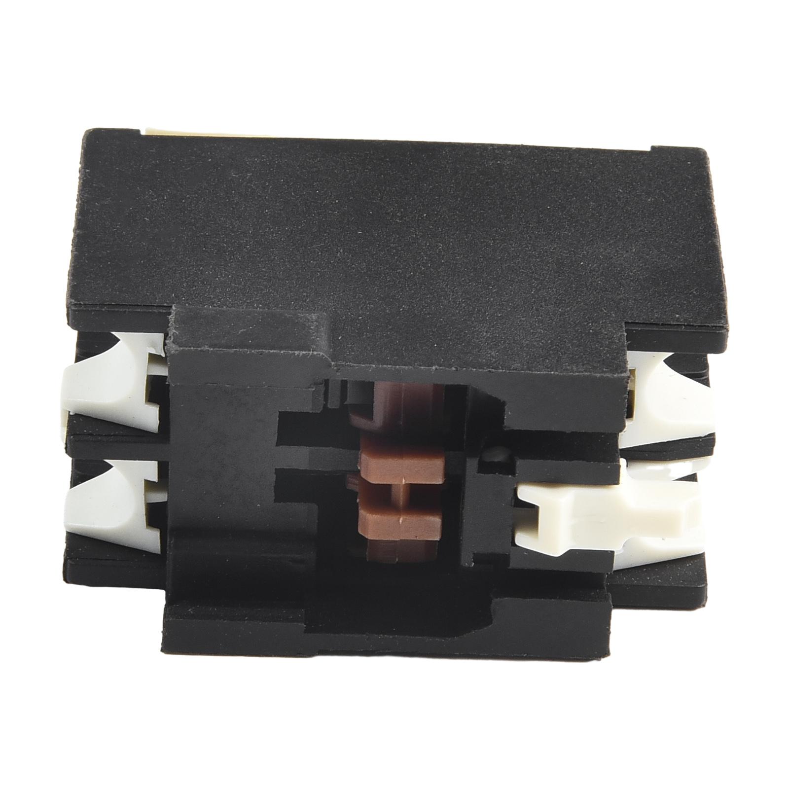 Interchangeable Auxiliary Block F4 11 1NO/1NC for CJX2 AC Contactor 10A Heating Current 690V Insulation 48x30x23mm Footprint China Mainland
Interchangeable Auxiliary Block F4 11 1NO/1NC for CJX2 AC Contactor 10A Heating Current 690V Insulation 48x30x23mm Footprint China Mainland