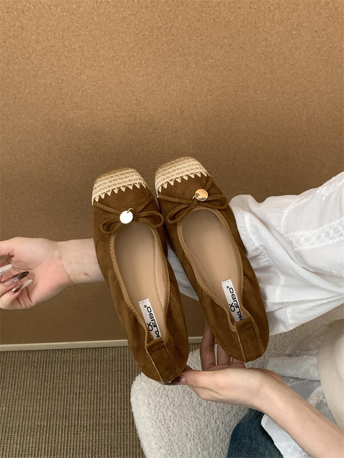 Ancient straw woven French flat-bottomed ballet single shoes women s summer 2025 new soft-soled one-pedal women s ladyshoes Doudou shoes 39 коричневый
Ancient straw woven French flat-bottomed ballet single shoes women s summer 2025 new soft-soled one-pedal women s ladyshoes Doudou shoes 39 коричневый