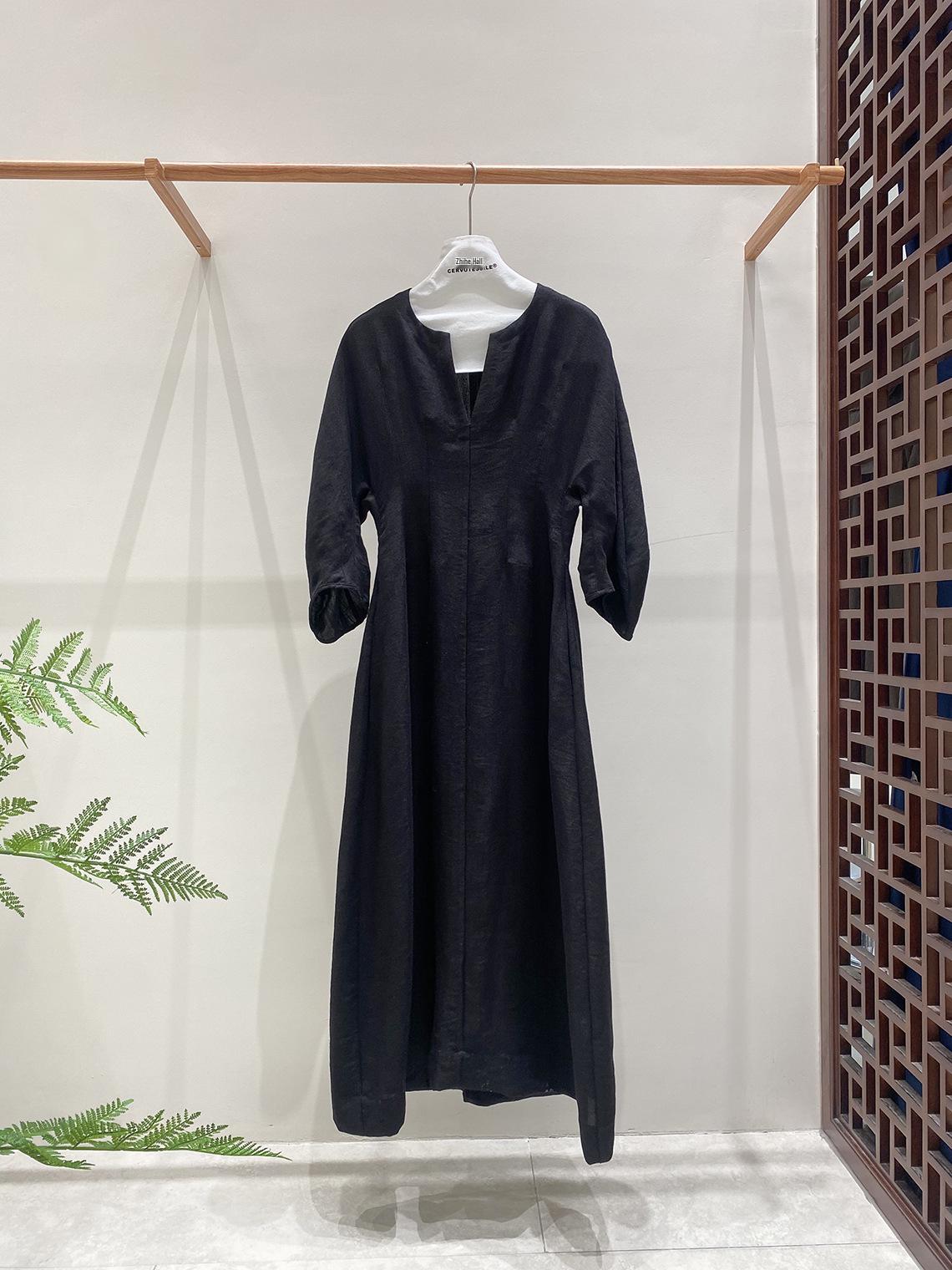 Elegant French Lantern Sleeve Skirt: 2025 Spring Slimming Dress L чорний
Elegant French Lantern Sleeve Skirt: 2025 Spring Slimming Dress L чорний