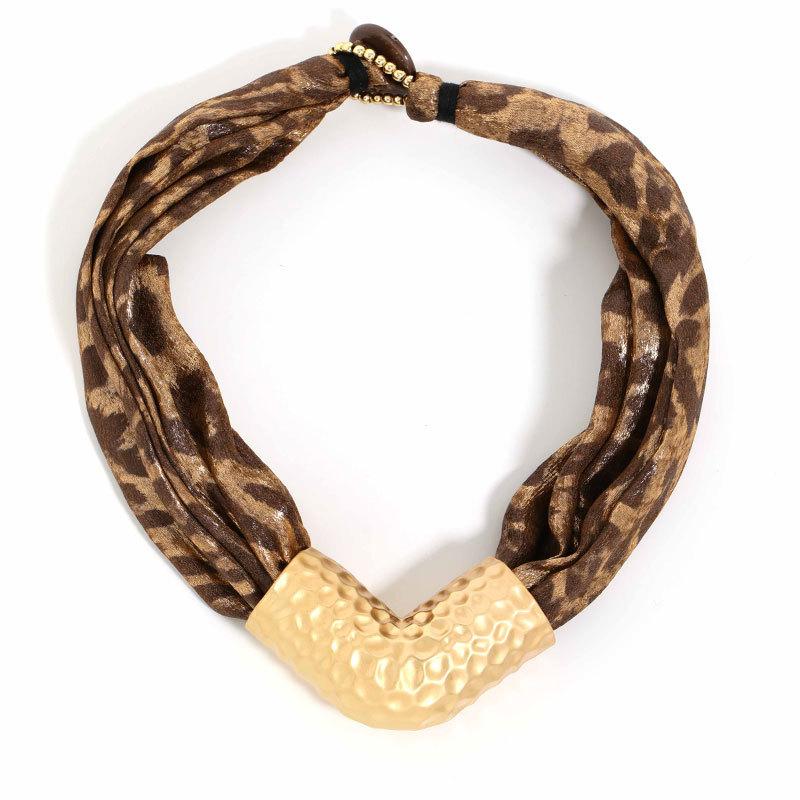 Statement Geometric Pendant Necklace for Women Girl Trendy Wedding Party Jewelry Accessory чорний
Statement Geometric Pendant Necklace for Women Girl Trendy Wedding Party Jewelry Accessory чорний