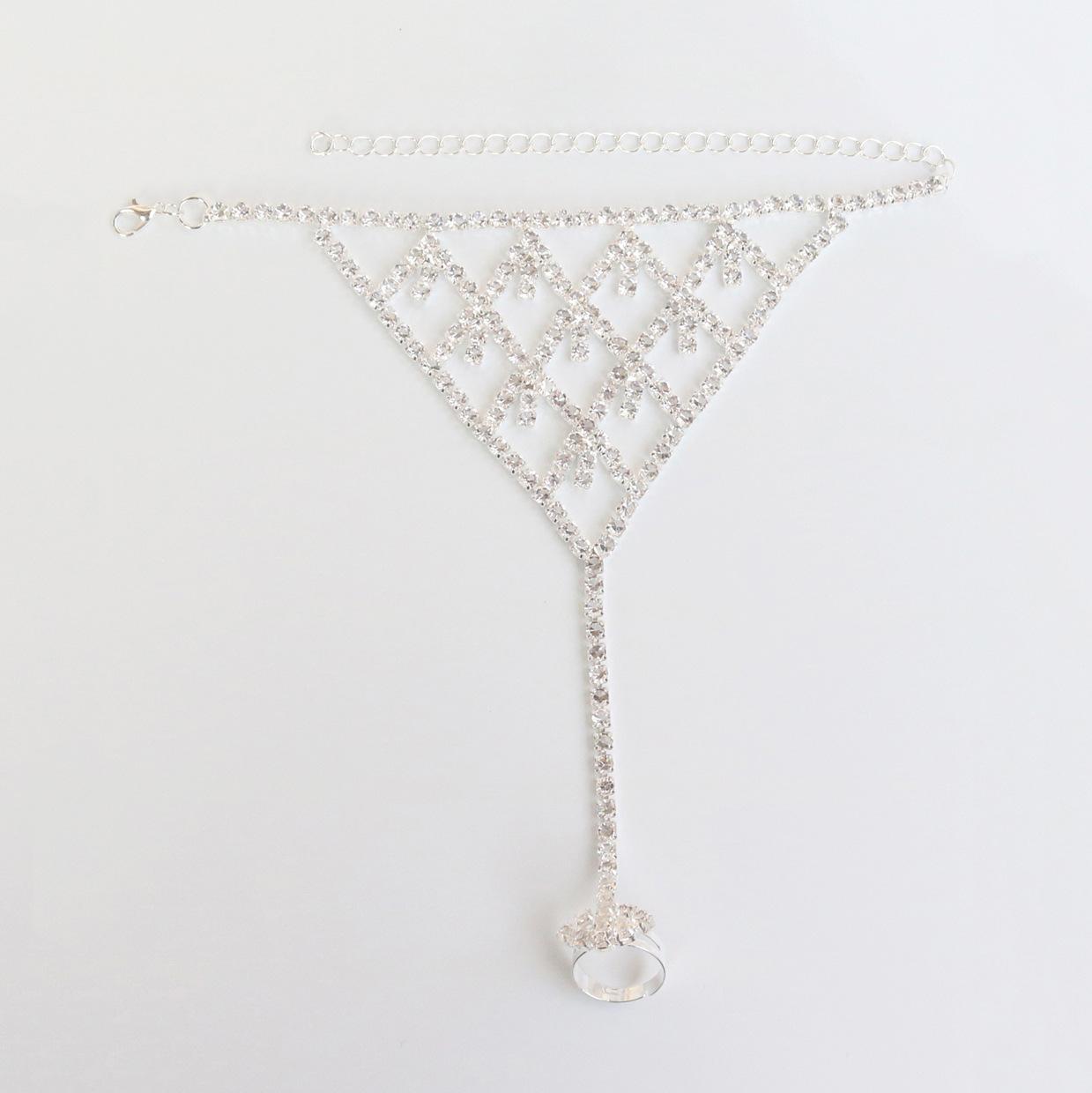 European And American Fashion Super Flash Crystal Flower Bracelet, Women S Personality Versatile Rhinestone Ring Claw Chain Jewelry срібний
European And American Fashion Super Flash Crystal Flower Bracelet, Women S Personality Versatile Rhinestone Ring Claw Chain Jewelry срібний