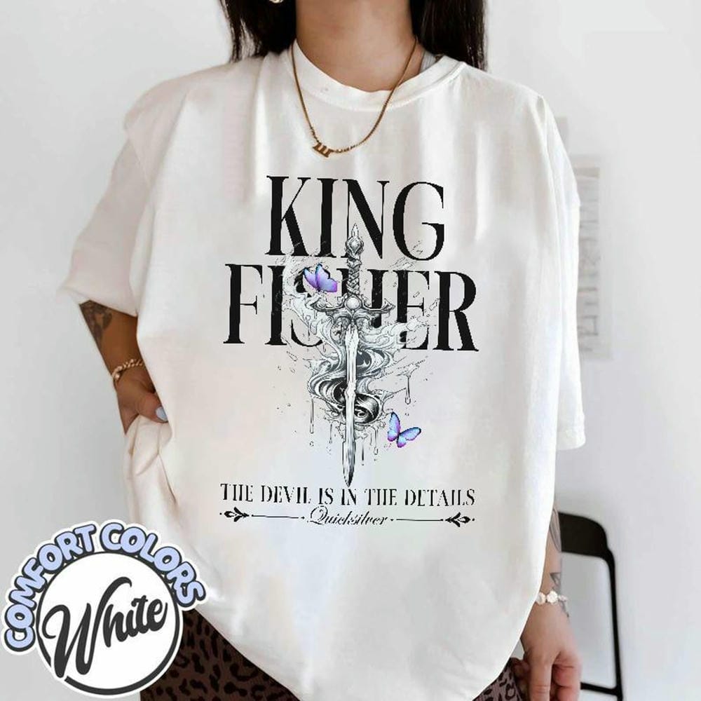 Quicksilver Kingfisher Print Unisex Tee Saeris Fane Kingfisher Inspired Shirt Fantasy Bookish Shirt Funny Sweatshirt Streetwear S
Quicksilver Kingfisher Print Unisex Tee Saeris Fane Kingfisher Inspired Shirt Fantasy Bookish Shirt Funny Sweatshirt Streetwear S