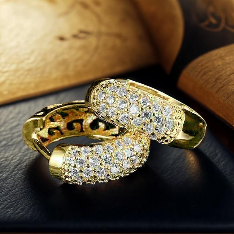 CAOSHI Hollow Out Design Temperament Hoop Earrings for Women Gold Color Fashion Zircon Cubic Zirconia Accessories for Wedding
CAOSHI Hollow Out Design Temperament Hoop Earrings for Women Gold Color Fashion Zircon Cubic Zirconia Accessories for Wedding