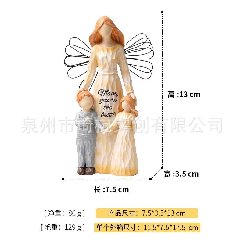 Family Figurine Wood-like Carving Sculpture Desktop Decor with Jewelry Box Gift for Parents Mother Father Day Present
Family Figurine Wood-like Carving Sculpture Desktop Decor with Jewelry Box Gift for Parents Mother Father Day Present