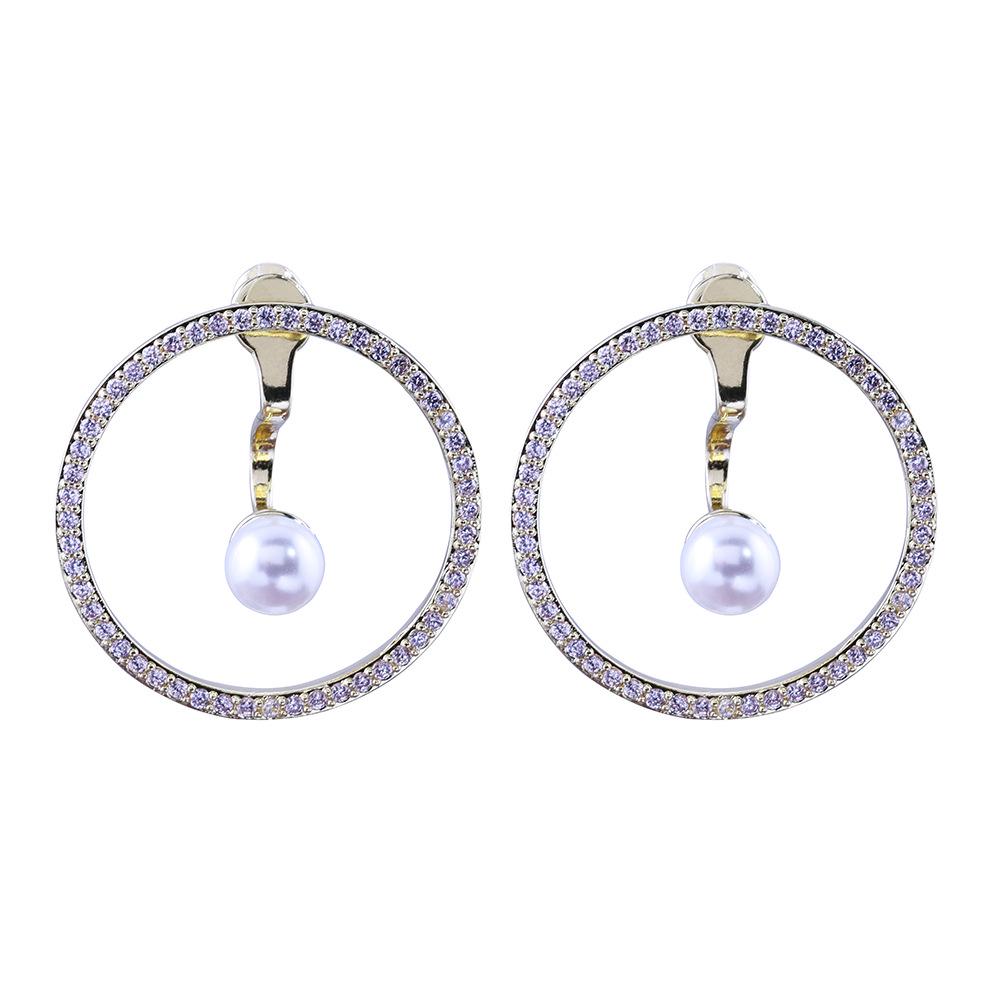 European and American Niche Design Trendy Earrings High-end Creative Geometric Ring Zircon Pearl Pendant with Accessories
European and American Niche Design Trendy Earrings High-end Creative Geometric Ring Zircon Pearl Pendant with Accessories