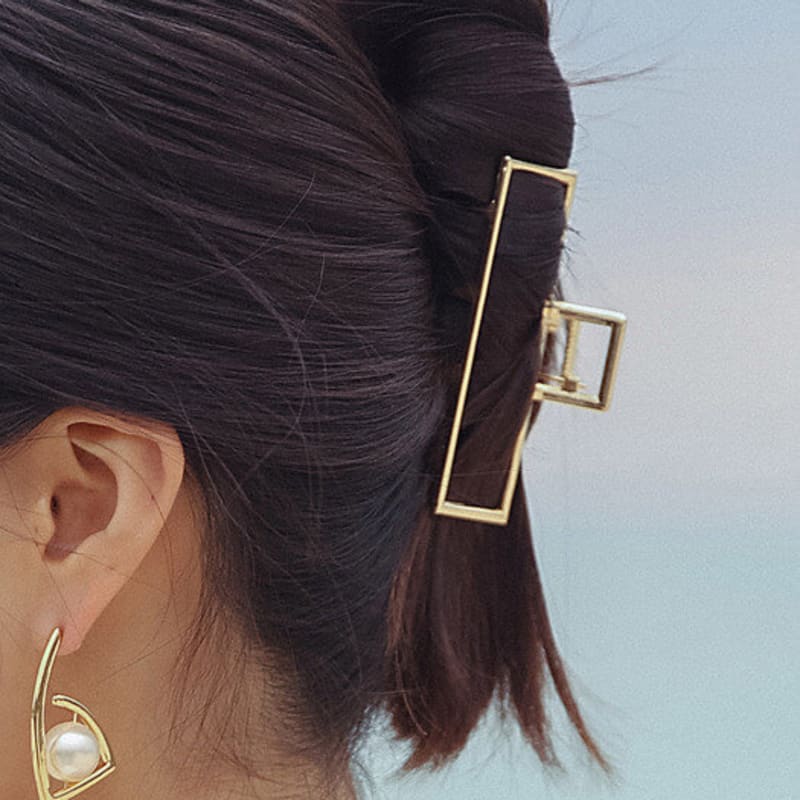 SUNDAY DISCO CLUB SQUARE HAIRPIN GOLD GOLD
SUNDAY DISCO CLUB SQUARE HAIRPIN GOLD GOLD