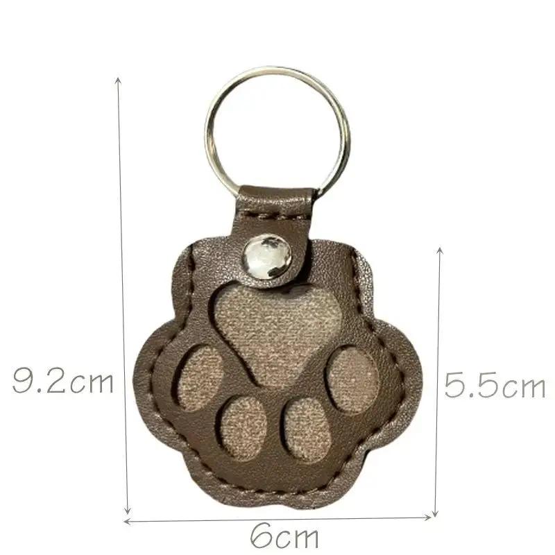 Keychain For Pet Owners Cat Claw Design Pet Keychain With Fur Keepsake Pouch Portable Faux Leather Pet Hair Storage For Lovers
Keychain For Pet Owners Cat Claw Design Pet Keychain With Fur Keepsake Pouch Portable Faux Leather Pet Hair Storage For Lovers