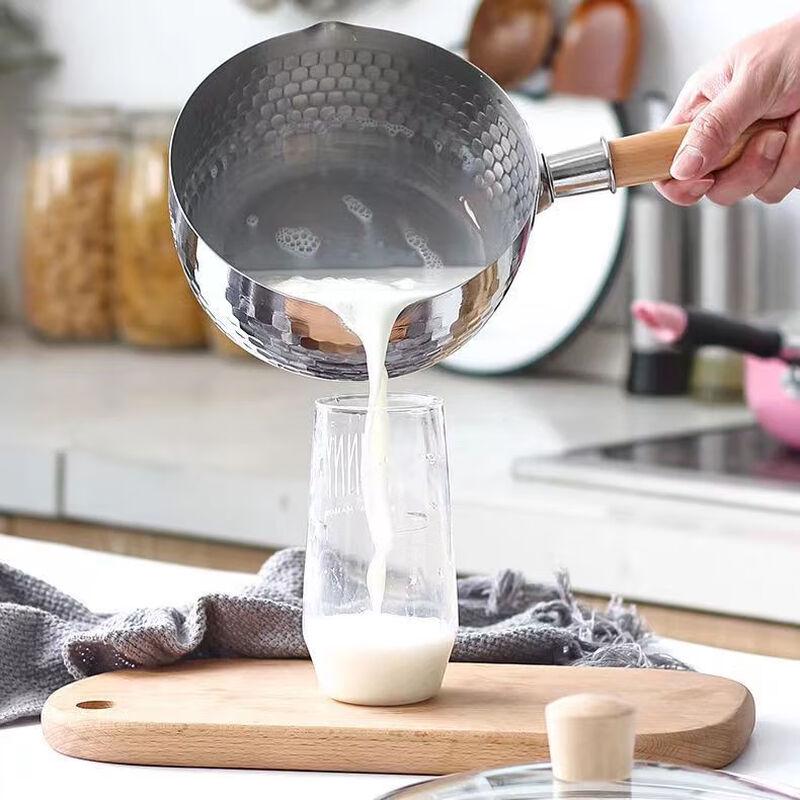 Dian 20cm 304 Stainless Steel Yukihira Milk Pot
Dian 20cm 304 Stainless Steel Yukihira Milk Pot