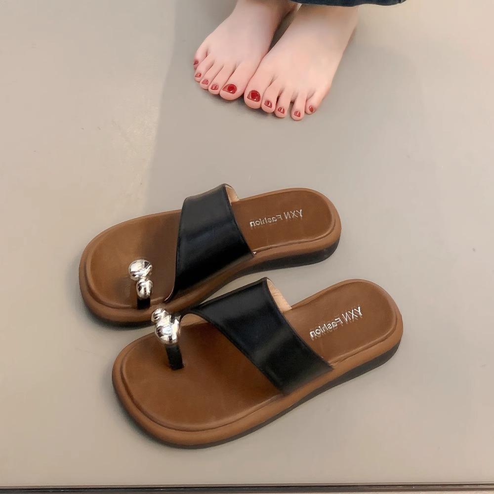 Design sense niche black beach cool slippers women s outer wear 2025 summer new flat slippers 35 чёрный
Design sense niche black beach cool slippers women s outer wear 2025 summer new flat slippers 35 чёрный
