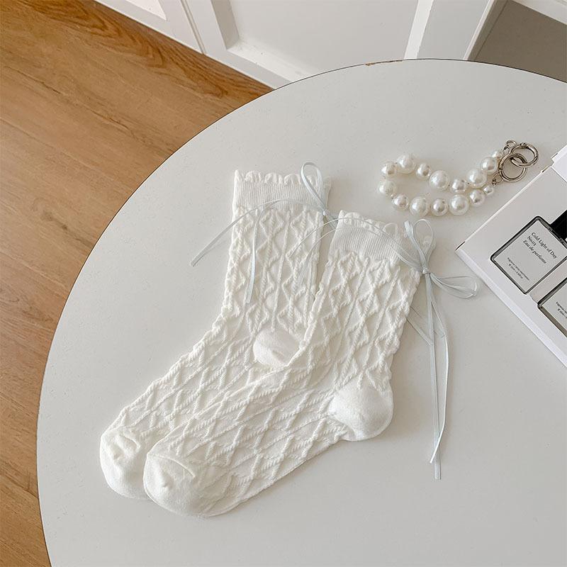 Korean Soft Aesthetic White Socks Preppy Ribbon Bow Mid-Calf Crew Socks for School Shoes Cottons Dainty Spring Summer Socks One Size
Korean Soft Aesthetic White Socks Preppy Ribbon Bow Mid-Calf Crew Socks for School Shoes Cottons Dainty Spring Summer Socks One Size