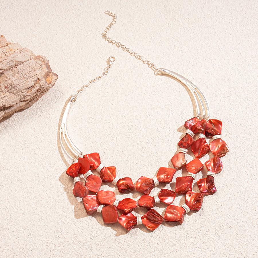 Shell Irregular Geometric Square Three-layer Necklace Personality Exaggeration Fashion Temperament Jewelry
Shell Irregular Geometric Square Three-layer Necklace Personality Exaggeration Fashion Temperament Jewelry