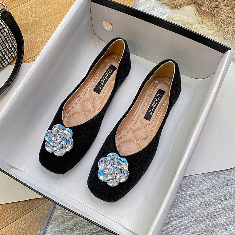 Rhinestone buckle square head single shoes women s 2025 spring and autumn new comfortable soft sole soft leather one pedal shallow beanie 35 серый
Rhinestone buckle square head single shoes women s 2025 spring and autumn new comfortable soft sole soft leather one pedal shallow beanie 35 серый
