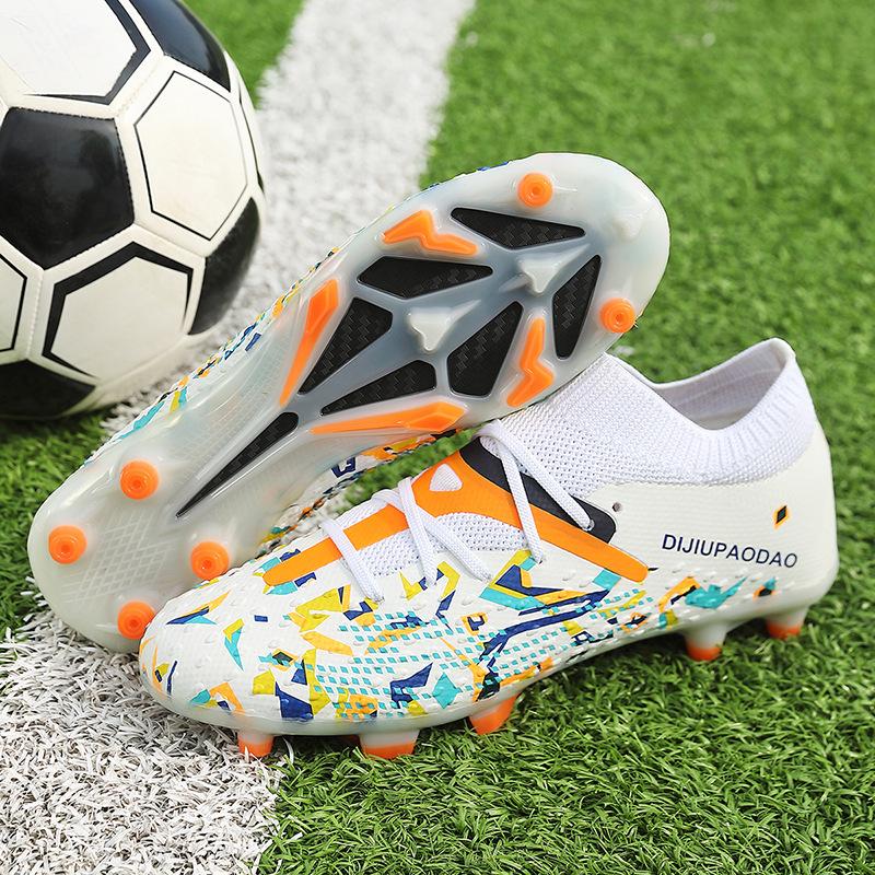 High-top football shoes men s and women s broken nail sneakers wear-resistant long nails non-slip adult grass professional training shoes 32
High-top football shoes men s and women s broken nail sneakers wear-resistant long nails non-slip adult grass professional training shoes 32