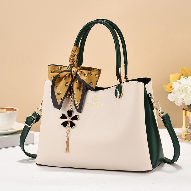 Bag women s high-end sense large-capacity handbag 2025 new fashion versatile atmosphere shoulder messenger bag women s bag tide
Bag women s high-end sense large-capacity handbag 2025 new fashion versatile atmosphere shoulder messenger bag women s bag tide