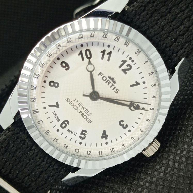 REFURBISHED FORTIS WINDING SWISS MENS WRIST SILVER DIAL WATCH 622c-a416868-2 lot622c-a416868
REFURBISHED FORTIS WINDING SWISS MENS WRIST SILVER DIAL WATCH 622c-a416868-2 lot622c-a416868