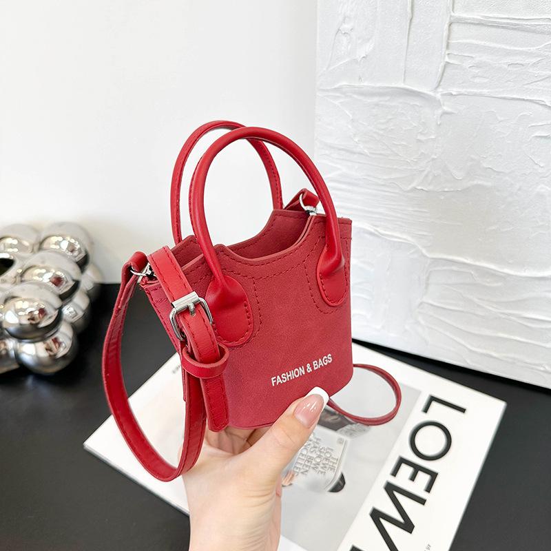 Женская сумка-ведро, новая популярная универсальная сумка-мессенджер, модная сумочка красный
Женская сумка-ведро, новая популярная универсальная сумка-мессенджер, модная сумочка красный