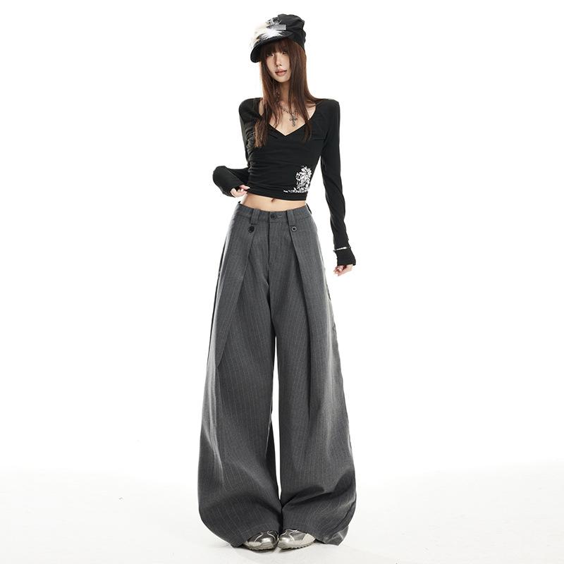Gray Striped Wide-Leg High-Waisted Women s Pants - 2026 Spring Arrival, Straight and Slimming Versatile Suit Style. 2XL темно-серого
Gray Striped Wide-Leg High-Waisted Women s Pants - 2026 Spring Arrival, Straight and Slimming Versatile Suit Style. 2XL темно-серого
