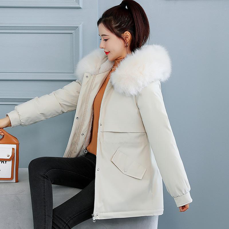 The new winter clothing pie overcomes the trend of women s short thickened cotton-padded clothes and loose cotton-padded jackets. M белый
The new winter clothing pie overcomes the trend of women s short thickened cotton-padded clothes and loose cotton-padded jackets. M белый