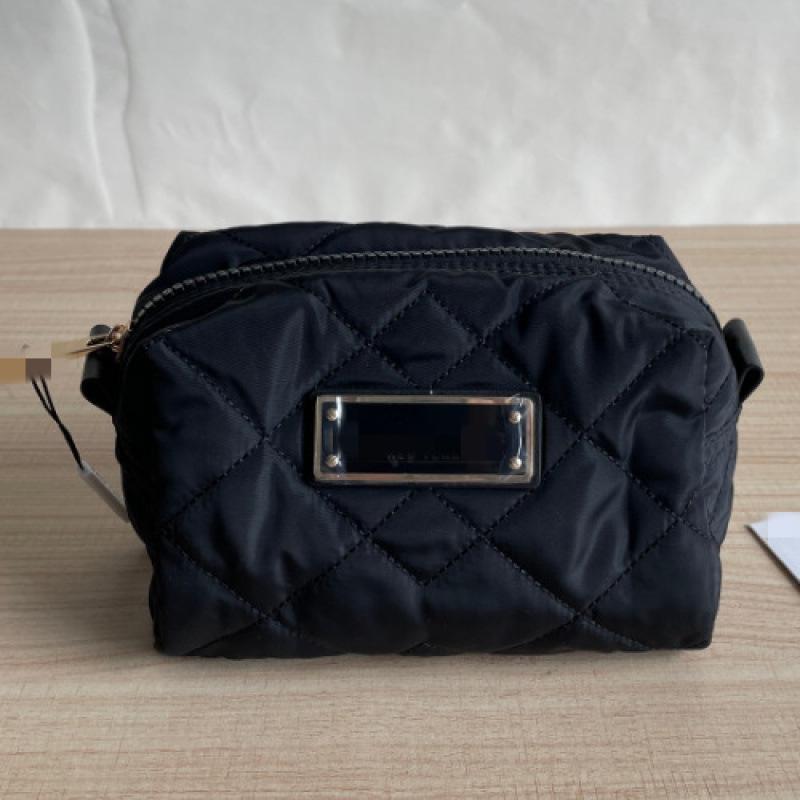 Little Armor Waterproof Nylon Travel Crossbody Backpack with Large Capacity
Little Armor Waterproof Nylon Travel Crossbody Backpack with Large Capacity