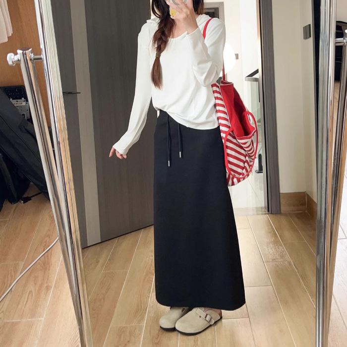 Women s Dark Blue High-Waisted Midi Skirt: A-Line, Split, Mid-Length, Perfect for Spring/Autumn XL (120-130 jin) чорний
Women s Dark Blue High-Waisted Midi Skirt: A-Line, Split, Mid-Length, Perfect for Spring/Autumn XL (120-130 jin) чорний
