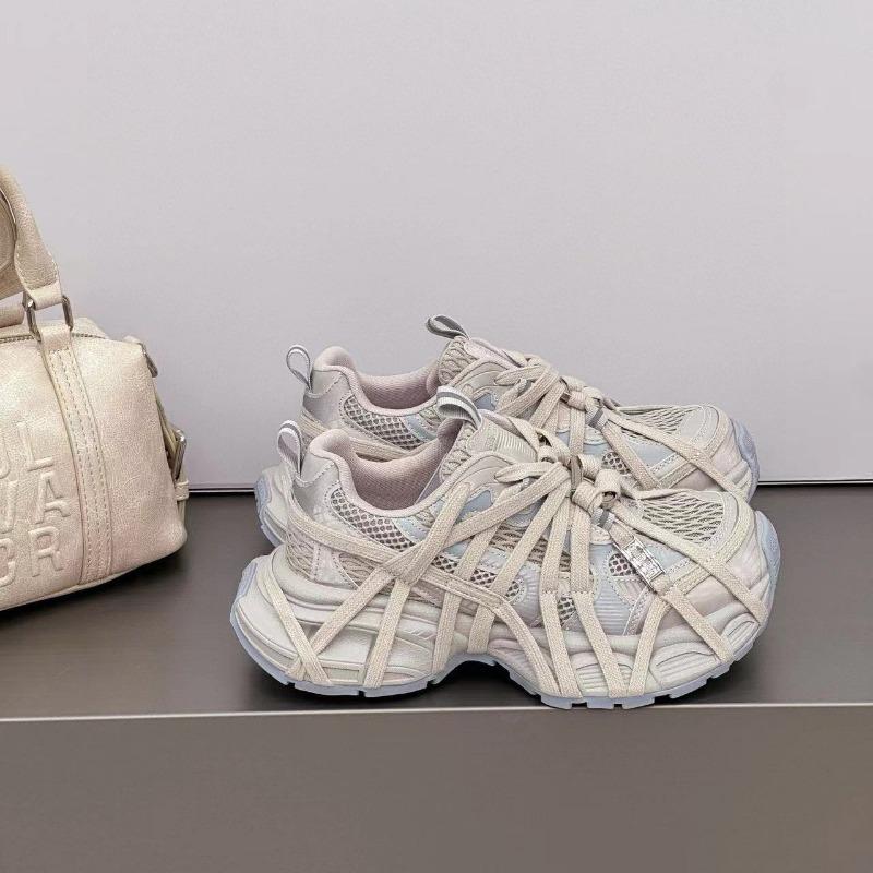 Leather strap dad shoes women s summer new breathable mesh versatile platform fashion casual shoes trend 40
Leather strap dad shoes women s summer new breathable mesh versatile platform fashion casual shoes trend 40