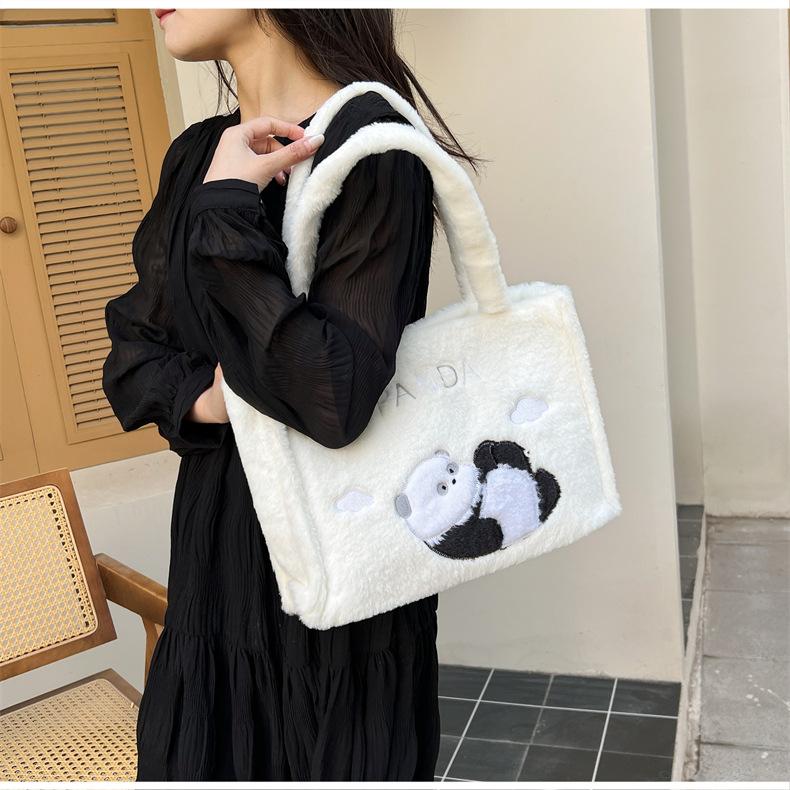 Super cute panda doll single shoulder plush panda doll oblique span bag new children s versatile grab machine doll plush bag белый
Super cute panda doll single shoulder plush panda doll oblique span bag new children s versatile grab machine doll plush bag белый