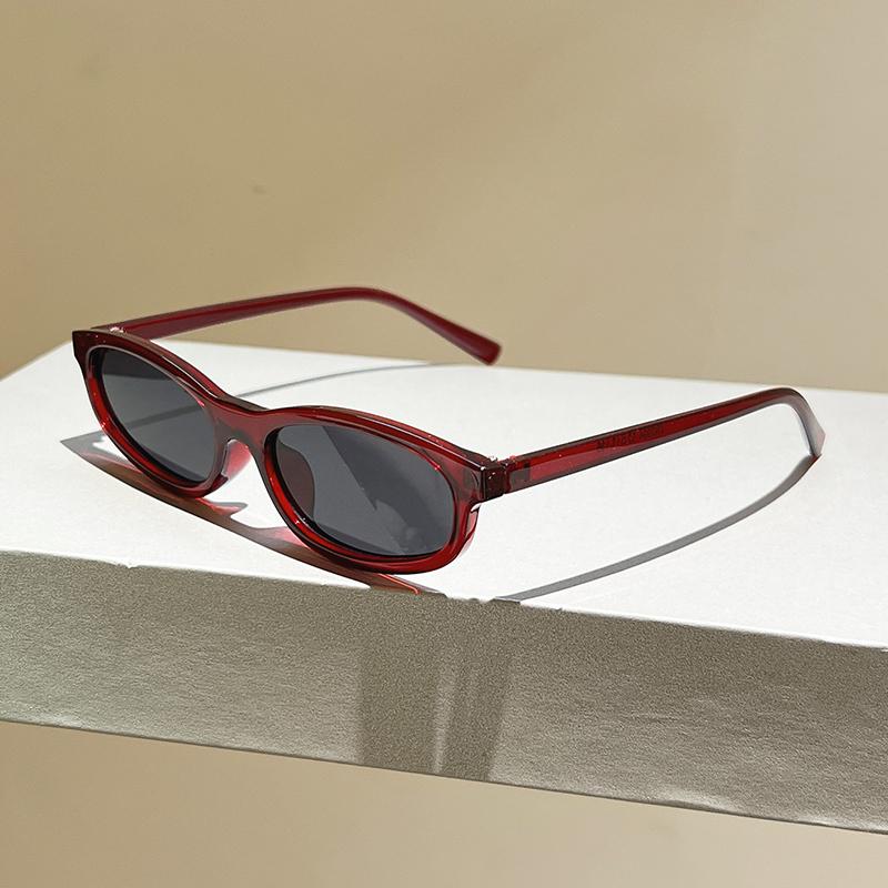 KAMMPT 2026 New Sunglasses Women Fashion Irregular Candy Color Rim Outdoor Casual Shades Trendy Brand Design Decor Sun Glasses as picture shows
KAMMPT 2026 New Sunglasses Women Fashion Irregular Candy Color Rim Outdoor Casual Shades Trendy Brand Design Decor Sun Glasses as picture shows