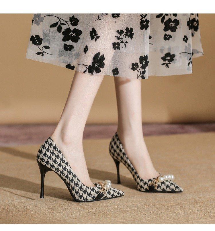 Туфли BITRE 2024 Весна Женские Туфли-лодочки Жемчужная Металлическая Цепочка Высокий каблук Клетчатый Зернистый Стилет Женские Каблуки Роскошные Банкетные Туфли 39
Туфли BITRE 2024 Весна Женские Туфли-лодочки Жемчужная Металлическая Цепочка Высокий каблук Клетчатый Зернистый Стилет Женские Каблуки Роскошные Банкетные Туфли 39