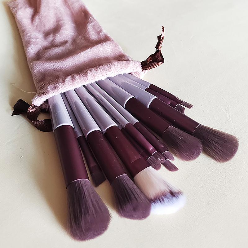 Набір з 13 пензлів для макіяжу Тіні для повік Основа Жіноча косметична кисть Тіні для повік Рум яна Пудра Розтушовування Краса М який інструмент для макіяжу кавовий
Набір з 13 пензлів для макіяжу Тіні для повік Основа Жіноча косметична кисть Тіні для повік Рум яна Пудра Розтушовування Краса М який інструмент для макіяжу кавовий