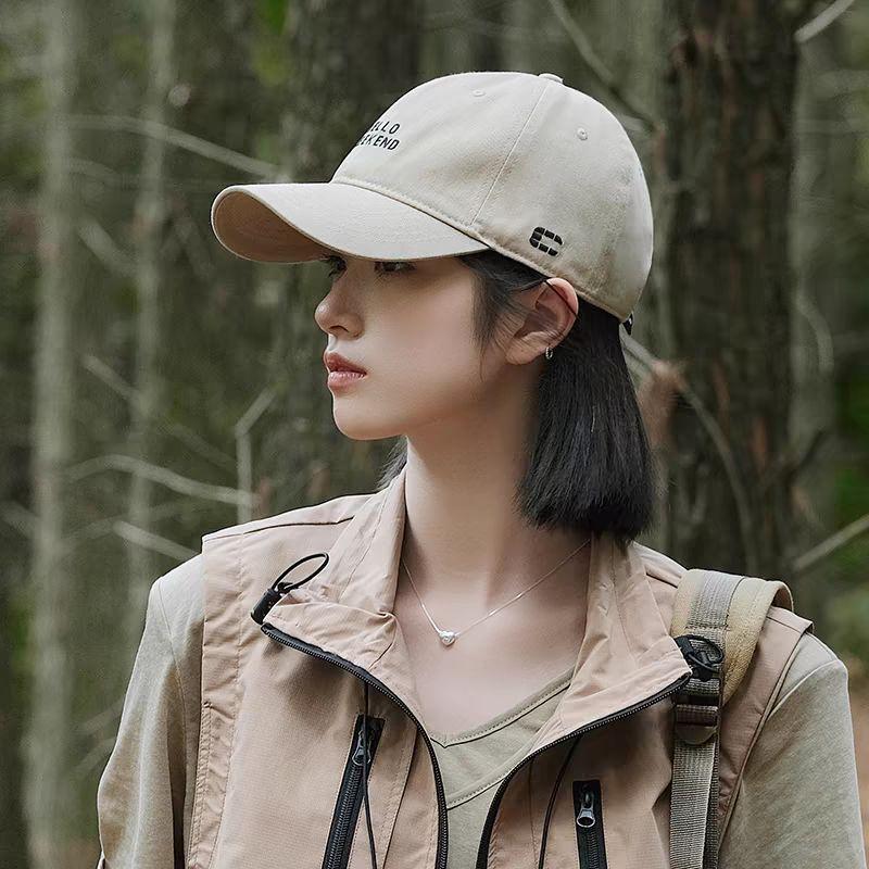 Baseball Hat Wig Integrated Women Short Hair Bald Head Summer Thin Sun Protection Sun Shade Adjustable Outdoor Leisure All-Match Khaki + short brown hair
Baseball Hat Wig Integrated Women Short Hair Bald Head Summer Thin Sun Protection Sun Shade Adjustable Outdoor Leisure All-Match Khaki + short brown hair