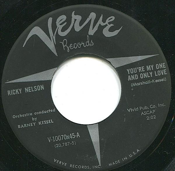 7inch Record RICKY NELSON / BARNEY KESSEL - You re My One And Only Love / Honey V10070X45 Verve Records 1957 US Rock Used
7inch Record RICKY NELSON / BARNEY KESSEL - You re My One And Only Love / Honey V10070X45 Verve Records 1957 US Rock Used