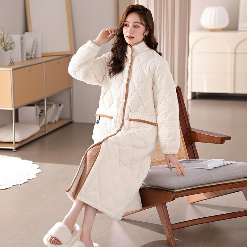 Winter Nightgown Women S Three-Layer Thickened And Extended Coral Fleece Padded Pajamas Anti-Static Women S Fleece Warm Bathrobe L
Winter Nightgown Women S Three-Layer Thickened And Extended Coral Fleece Padded Pajamas Anti-Static Women S Fleece Warm Bathrobe L