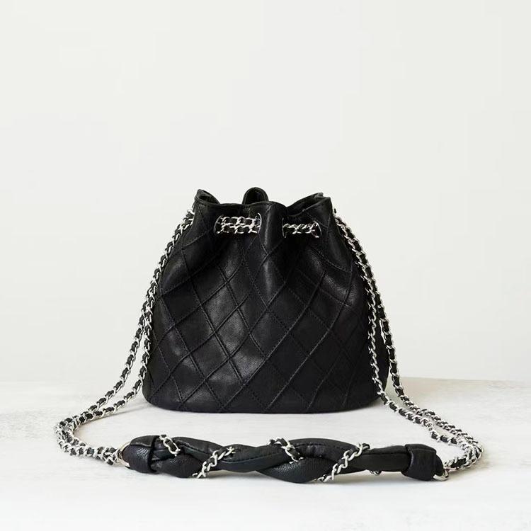 Cross Border High-end Vegetable Tanned Lambskin Grid Chain Bucket Bag With Full Leather Inside Outside Single Shoulder Crossbody 20x19x13cm
Cross Border High-end Vegetable Tanned Lambskin Grid Chain Bucket Bag With Full Leather Inside Outside Single Shoulder Crossbody 20x19x13cm