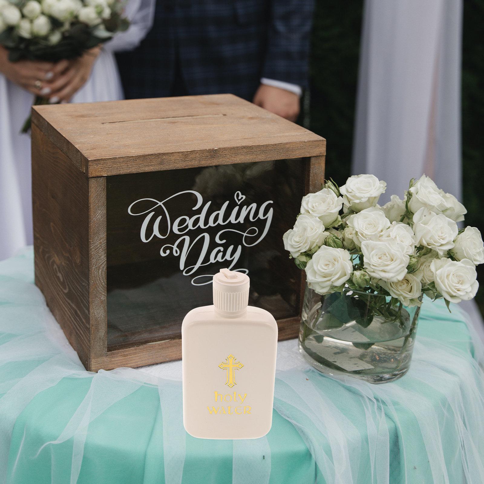 4Pcs Holy Water Bottle Jesus Cross Pattern Small Sealed Portable Travel Festival Wedding Baptism Decorations Decorative 12X6.5X2CM
4Pcs Holy Water Bottle Jesus Cross Pattern Small Sealed Portable Travel Festival Wedding Baptism Decorations Decorative 12X6.5X2CM