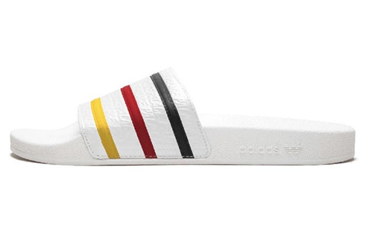 Adidas Adilette Slides Palace White B41584 39⅓
Adidas Adilette Slides Palace White B41584 39⅓