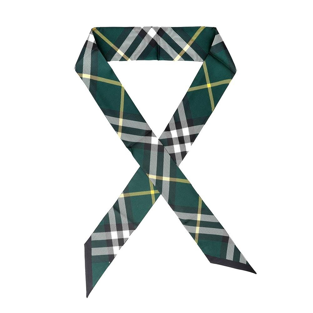 Burberry 8095832 B8636 Check Twily Silk Scarf 8095832 B8636
Burberry 8095832 B8636 Check Twily Silk Scarf 8095832 B8636