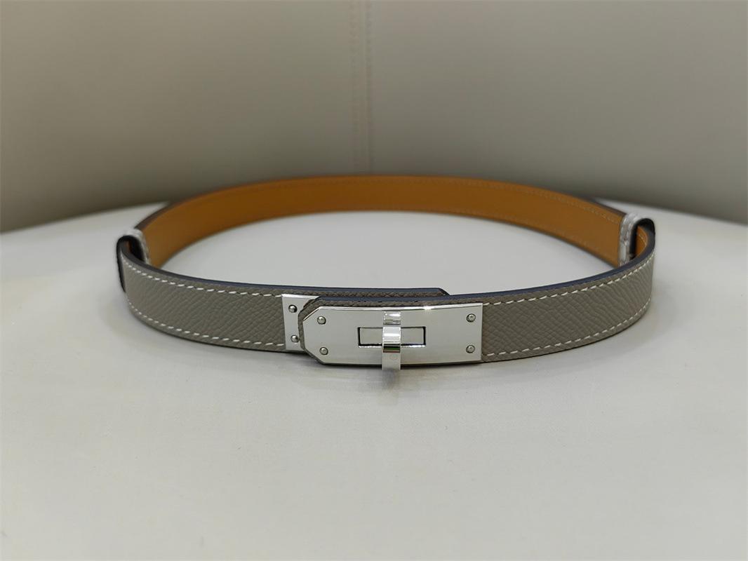 Grained Palm Pattern Double-Sided Cowhide Women s Belt for Jeans, Suit Jackets, and Dresses сірий колір
Grained Palm Pattern Double-Sided Cowhide Women s Belt for Jeans, Suit Jackets, and Dresses сірий колір