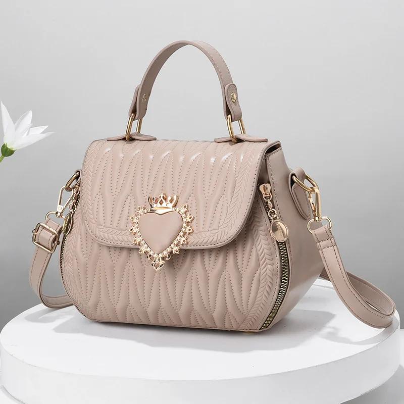 Classic Pleated Women S Small Square Bag Fashionable and Versatile Single Shoulder Crossbody Bag Large Capacity Casual Handbag 24x13x18cm
Classic Pleated Women S Small Square Bag Fashionable and Versatile Single Shoulder Crossbody Bag Large Capacity Casual Handbag 24x13x18cm
