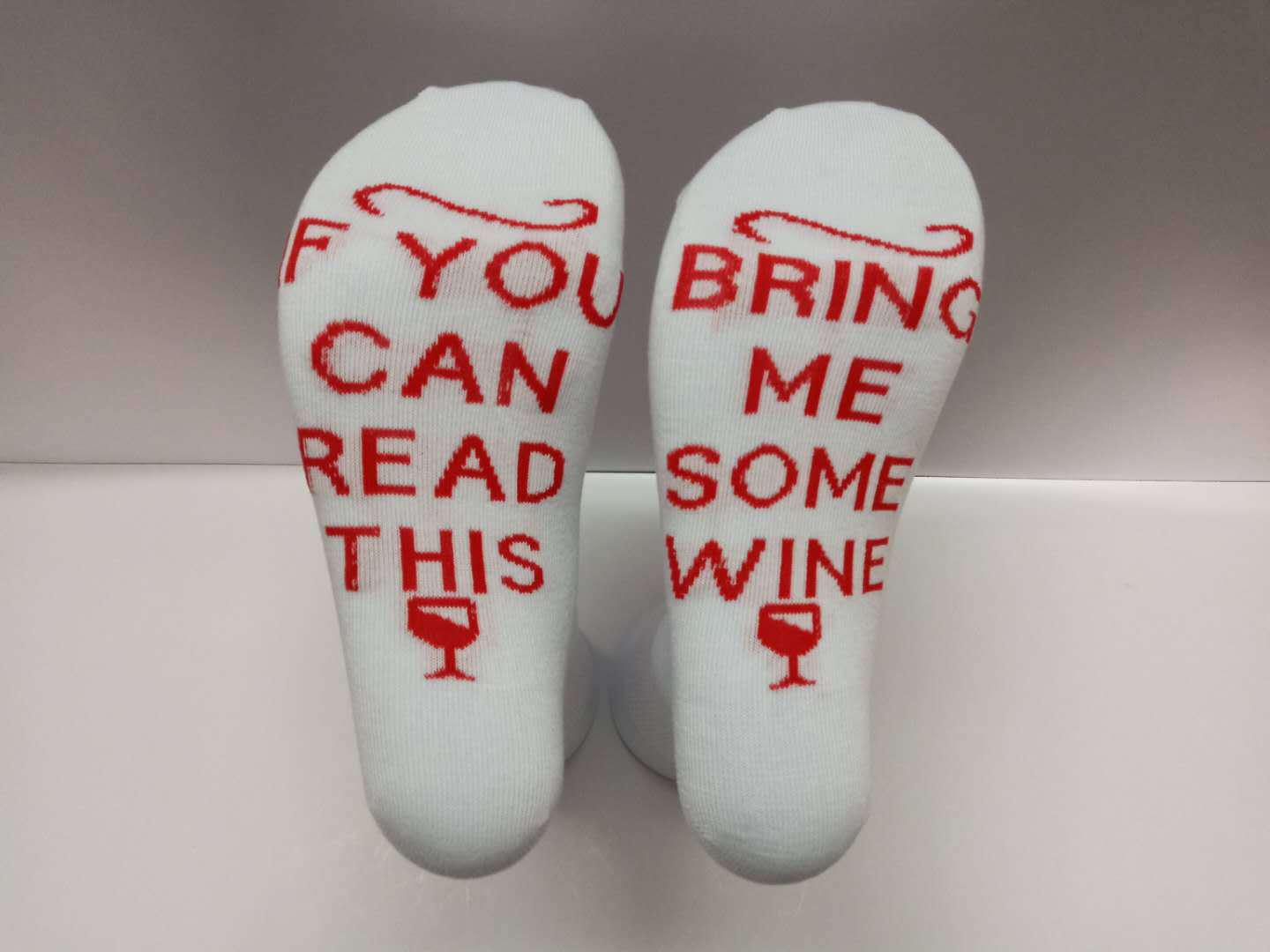 IFYOUCANREADTHIS Christmas Stockings, High Tube, All Cotton, Letter Print One Size червоний
IFYOUCANREADTHIS Christmas Stockings, High Tube, All Cotton, Letter Print One Size червоний